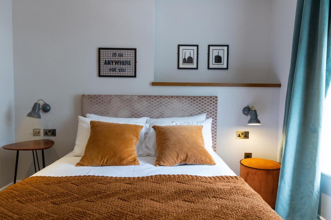 The Knight Of Nottinghill Otel Londra Dış mekan fotoğraf
